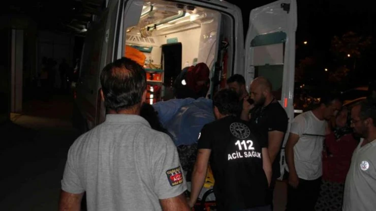 Konya'da pencere silerken boşluğa düşen kadın yaralandı