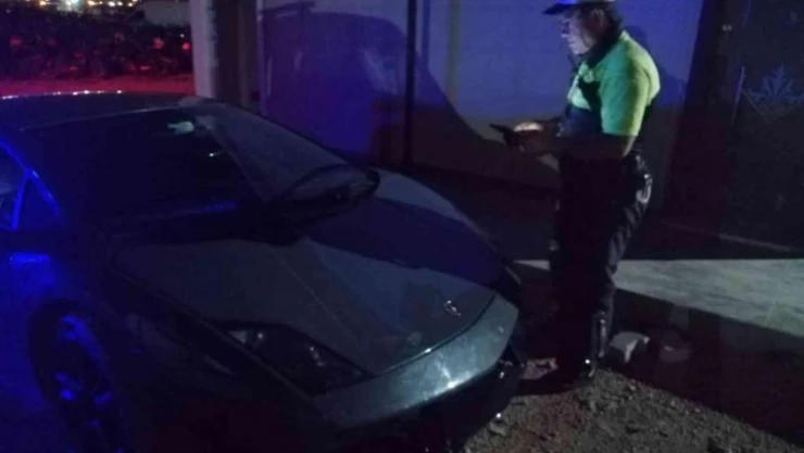 Lüks otomobille drift terörü kamerada