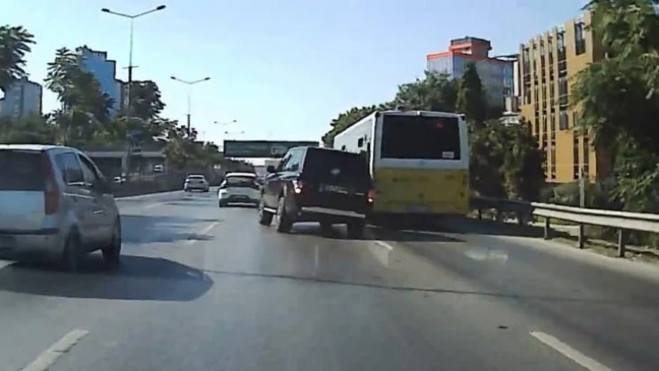 Maltepe'de makas atarken görüntülendi, dakikalar sonra kaza yaptı