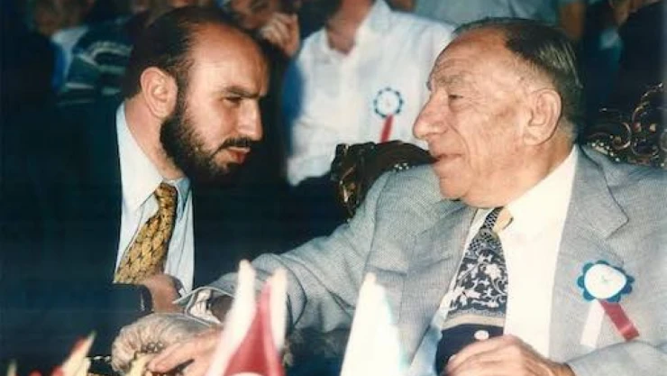 Mansur Yavaş'a büyük farkla mağlup olan Turgut Altınok'tan 'Türkeş' paylaşımı