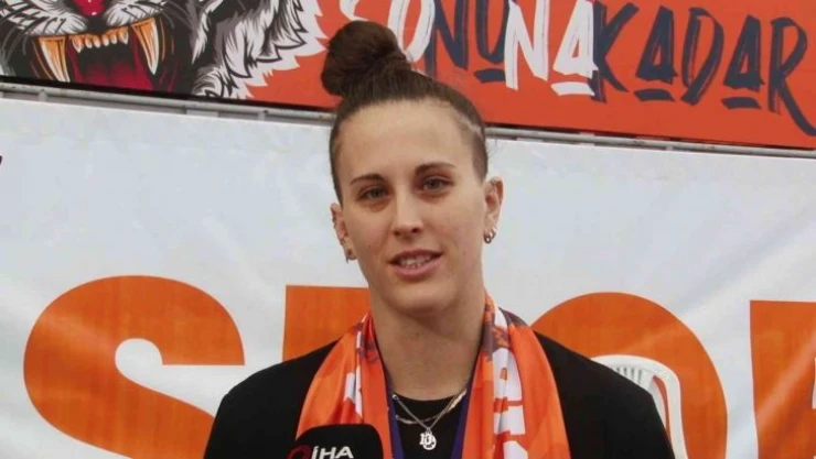 McKenzie Adams: '7-8 aylık çalışmanın meyvesini aldık'