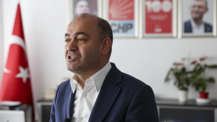'Mehmet Şimşek ballı ihaleleri görmedi, vatandaştan sonra memuru hedef aldı'