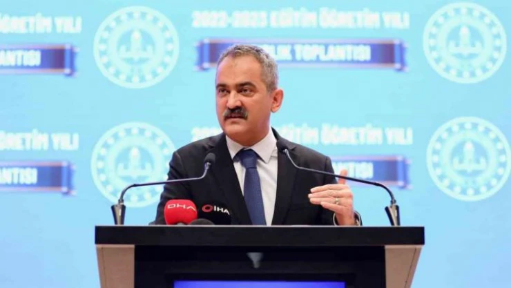 Milli Eğitim Bakanı Özer: '700 milyonluk yatırıma start veriyoruz'