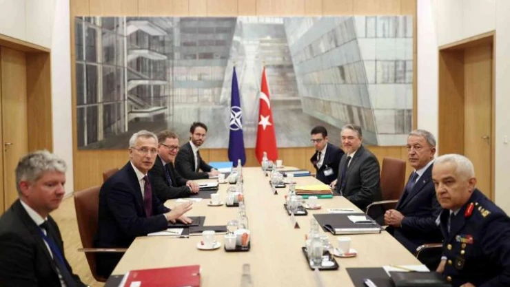Milli Savunma Bakanı Akar, NATO Genel Sekreteri Stoltenberg ile görüştü