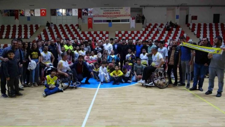 Muş BESK, Çanakkale Boğazgücü Gençlik ve Spor Kulübü'nü 83-54 yendi