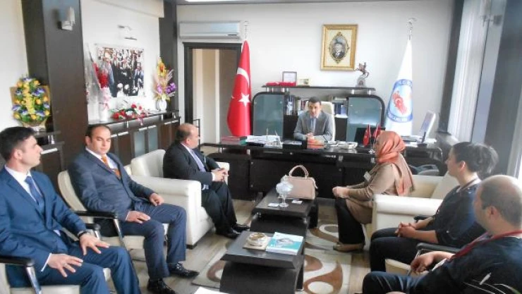 Kaymakam Şekerci'den personele başarı belgesi