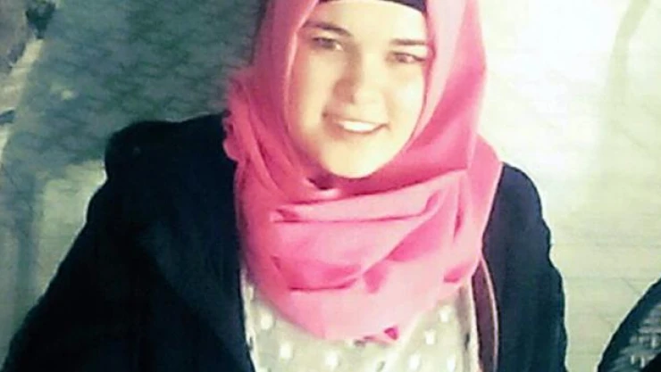 Kaybolan kız kardeşini arıyor