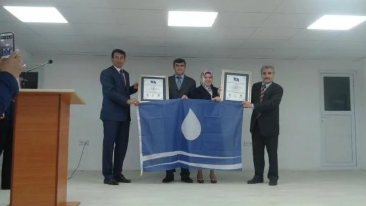 Beyşehir'den iki okula mavi bayrak