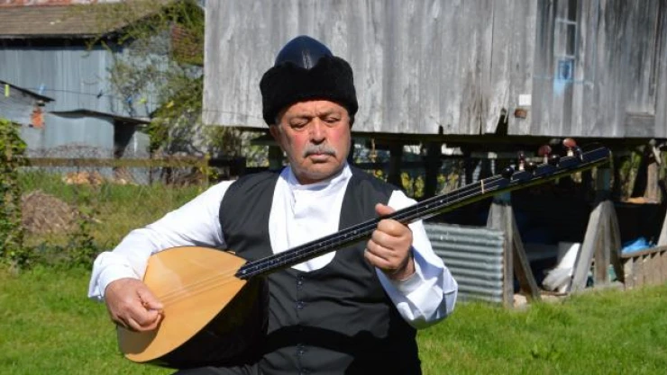 Teröre şiirle tepki