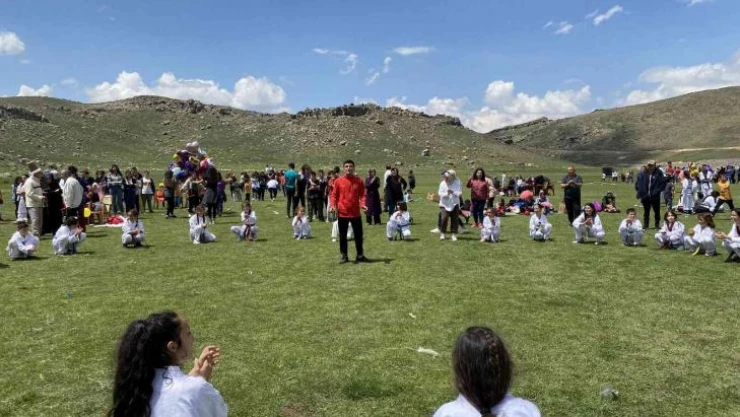 Niğde'de 'Yetimler Buluşması' yapıldı