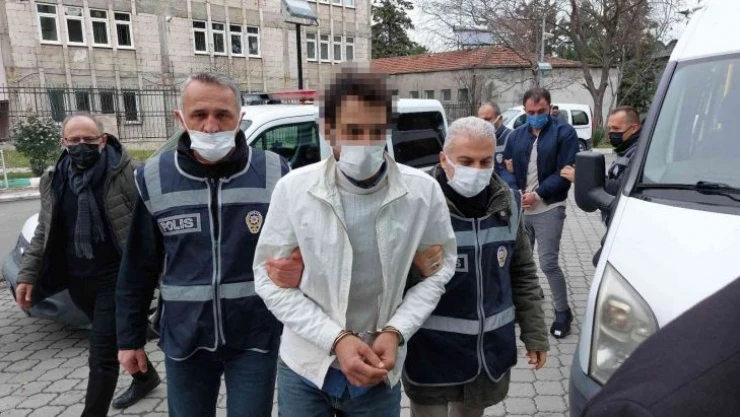 Onur Anıtı'na saldıranlar hakim karşısında