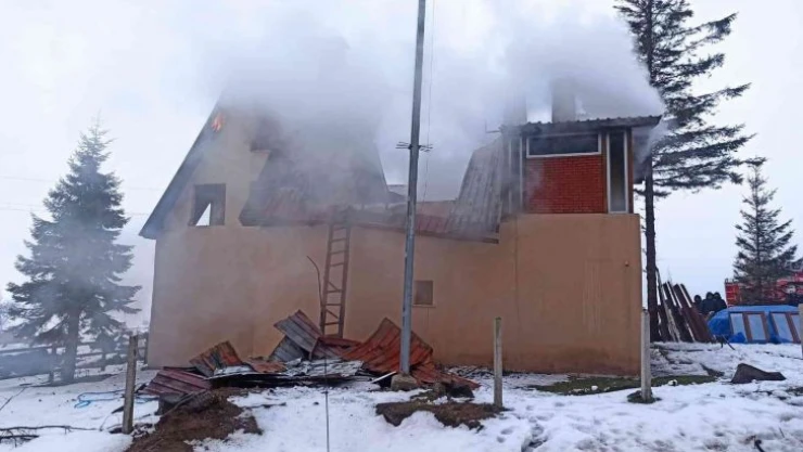 Ordu'da tomruk deposunda korkutan yangın