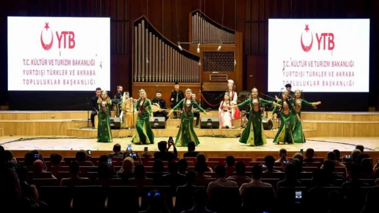 Otağ Türk Dünyası Müzik Topluluğu, YTB'nin desteğiyle Ankara'da sahne aldı