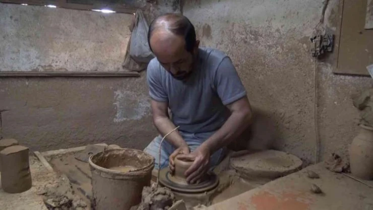 (Özel) İznik'in seramik tabakları Amerika'da sofraları süslüyor