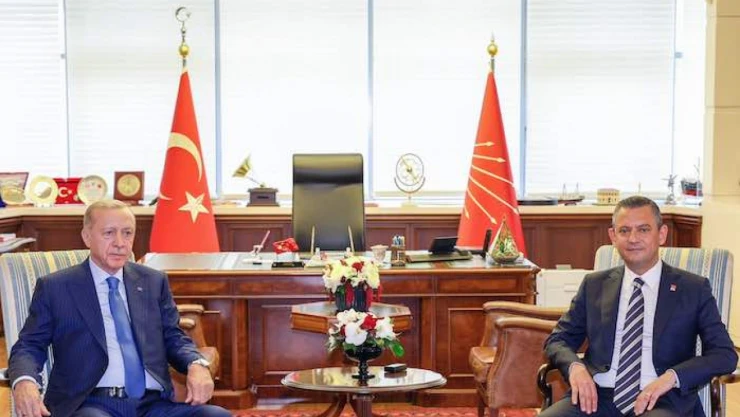 Özgür Özel, Erdoğan ile görüşmesinde asgari ücret ve emekli maaşlarını gündeme taşıdı