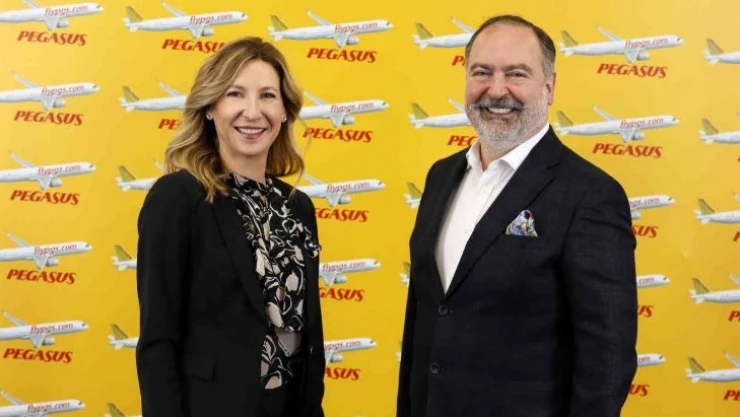 Pegasus Hava Yolları'nda bayrak değişimi