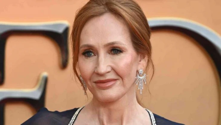Rüşdi saldırısını eleştiren İngiliz yazar JK Rowling tehdit edildi