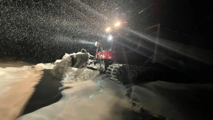 Sağlık ekipleri hasta kadın  için seferber oldu