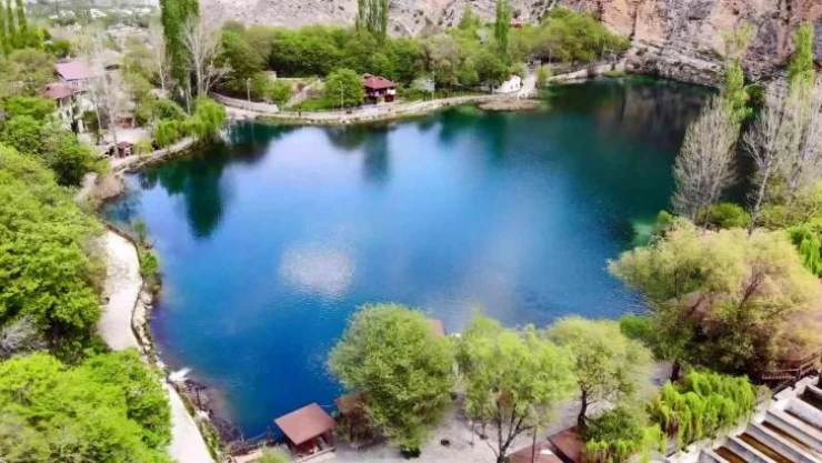 Saklı Cennet 'Yedigöller' de büyüleyici manzara