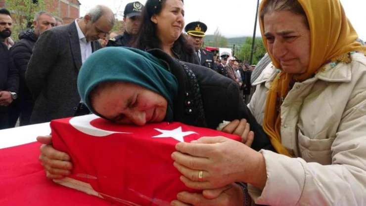 Şehit onbaşı için 63 yıl sonra temsili mezar