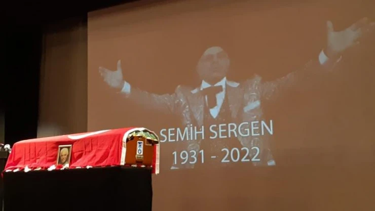 Semih Sergen son yolculuğuna uğurlandı