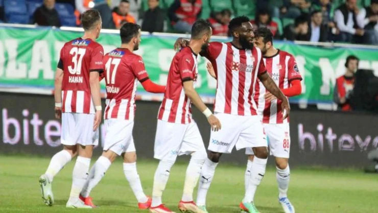 Sivasspor deplasmanda 7 kez kazandı