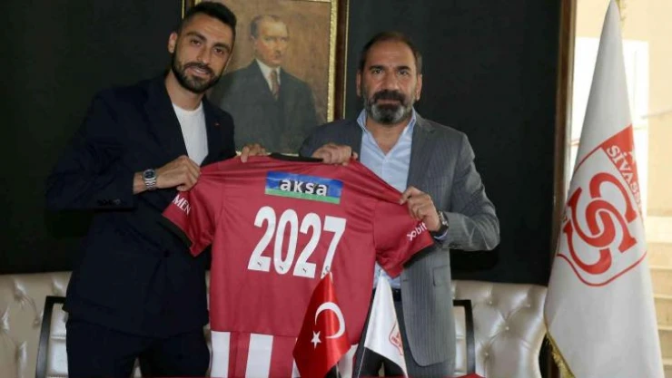 Sivasspor, Uğur Çiftçi ile sözleşme uzattı