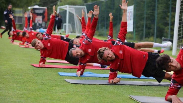 Sivasspor yeni sezon öncesi güç depoluyor