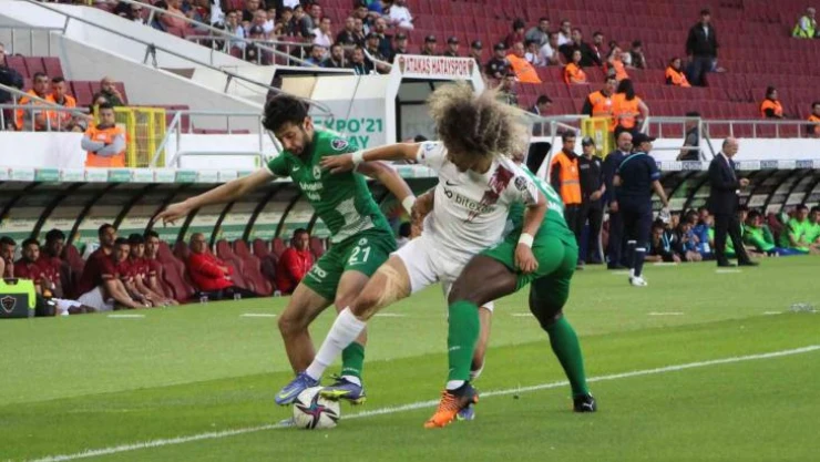 Spor Toto Süper Lig: A. Hatayspor: 1 - Giresunspor: 1 (İlk yarı)