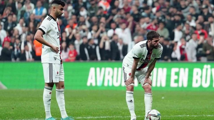 Spor Toto Süper Lig: Beşiktaş: 0 - Kasımpaşa: 3 (Maç sonucu)