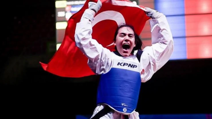 Sude Yaren Uzunçavdar Dünya şampiyonu oldu