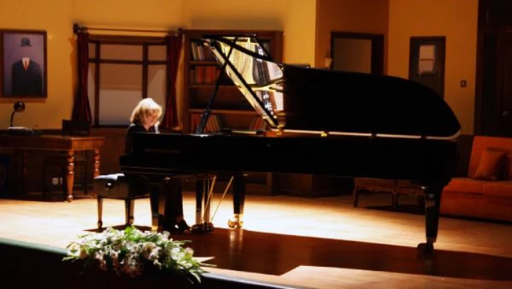 İdil Biret, Bela Bartok için Adana'da çalacak