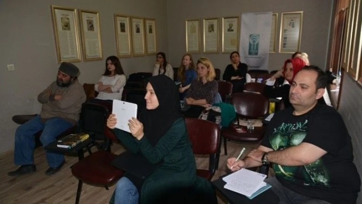 Tded'de  Diksiyon  ve  Hitabet  Kursu  Başladı