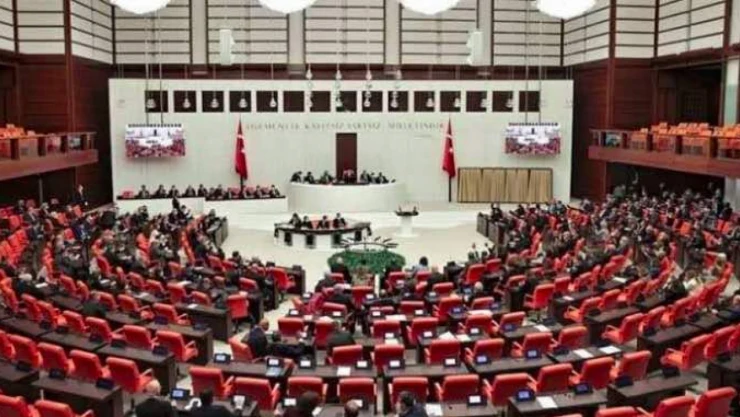 Taşeron, kamu işçisi, atanamayan öğretmen ve uzman çavuşların beklentileri TBMM'de
