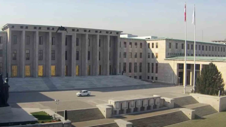 TBMM'nin gündemi emekli aylığı artışı, Adalat Akademisi ve siber güvenlik