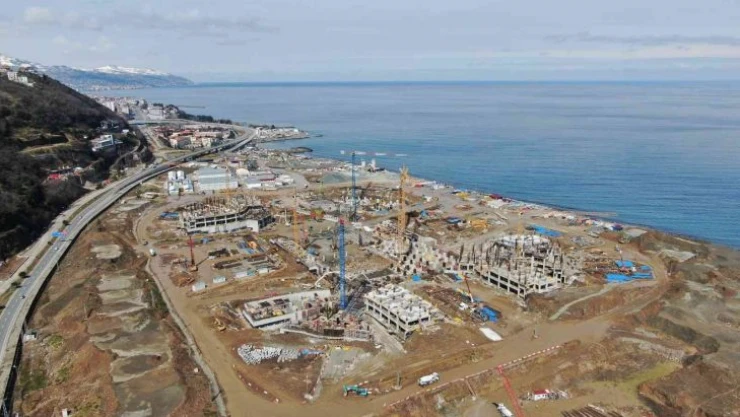 Trabzon Şehir Hastanesi inşaatı yükselmeye başladı