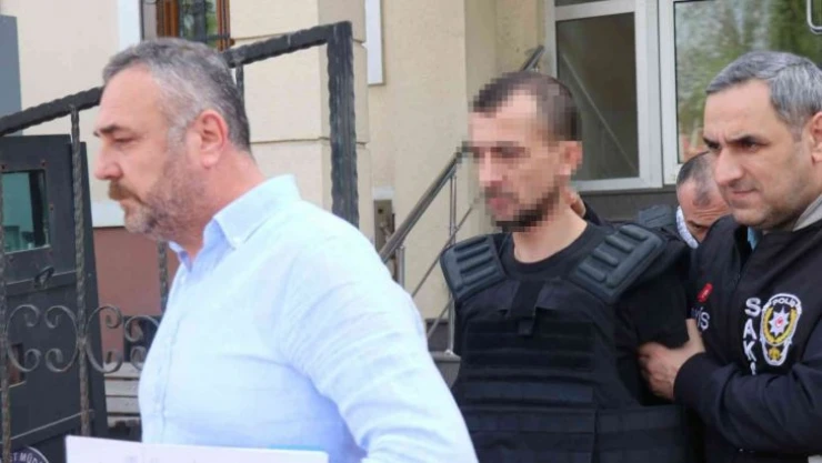 Trafikte tartıştığı kişiye kurşun yağdırmıştı, adliyeye sevk edildi