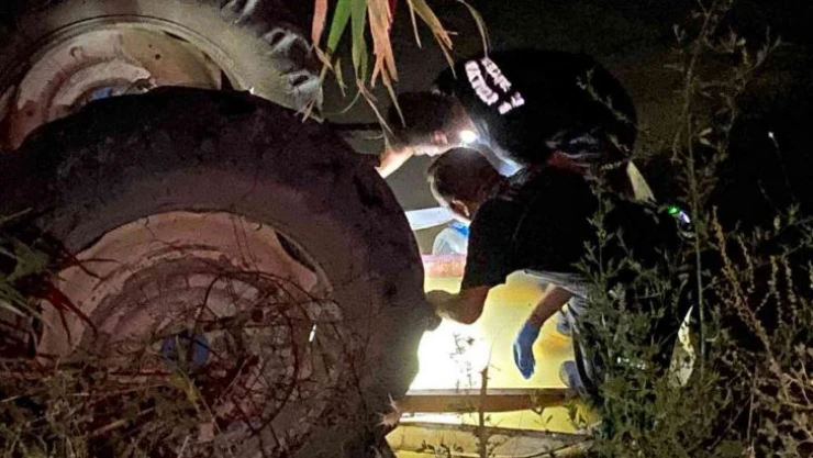 Traktör ile dereye uçan sürücü hayatını kaybetti