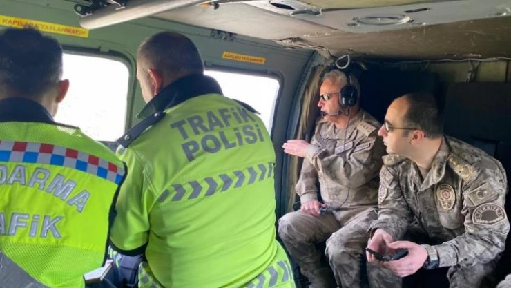 Tunceli'de helikopterli trafik denetimi