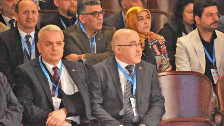 Türk Ocakları Genel Başkanı Öz: 'Doğu Türkistan'daki Türk varlığı, baskıcı Çin rejimi tarafından adeta yokluğa mahkum edilmek isteniyor'