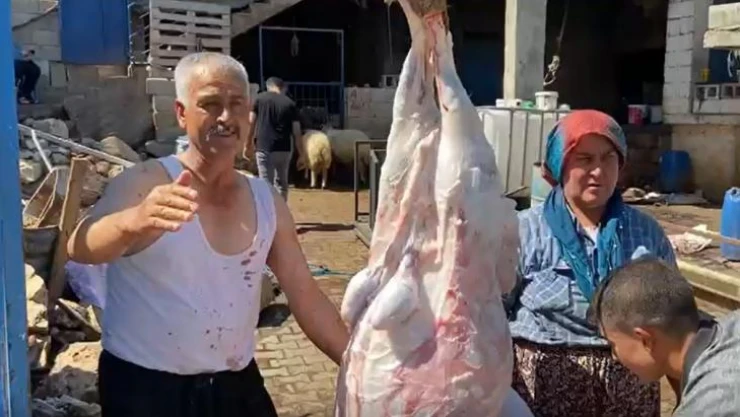Türkülü kurban kesimi gülümsetti