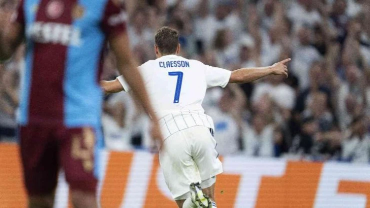 UEFA Şampiyonlar Ligi Play-off: FC Kopenhag: 1 - Trabzonspor: 0  (İlk yarı)