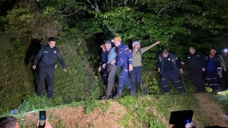 Uludağ'da kayıp alarmı: Yaşlı adam kolundaki akıllı saat sayesinde bulundu