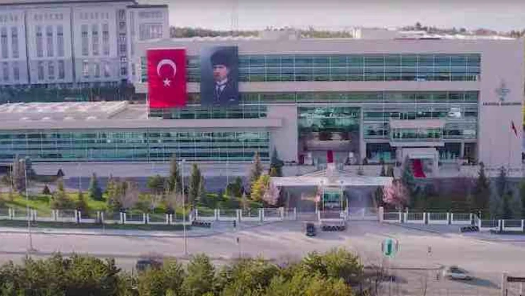 Ünlü anayasa hukukçusu Gözler yeni bir tartışmanın fitilini ateşledi