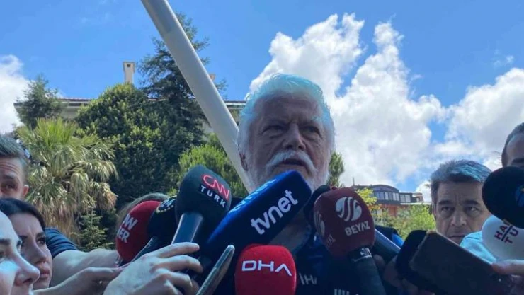 Usta isim Cüneyt Arkın'ın acı haberinin ardından ünlü isimler hastaneye geldi