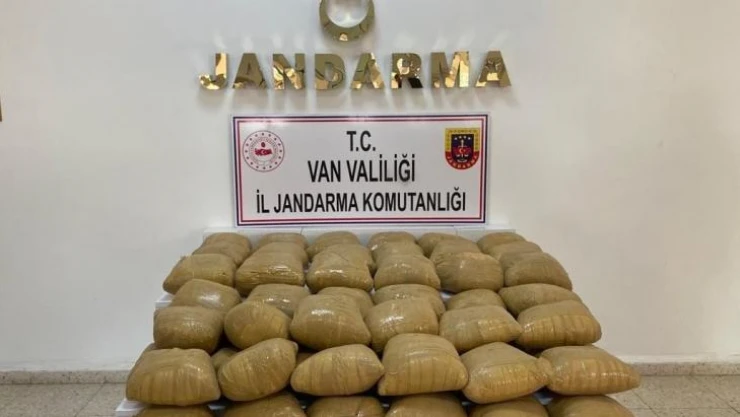 Van'da 357 kilogram toz esrar ele geçirildi