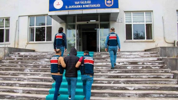 Van'da terör operasyonu: 13 gözaltı