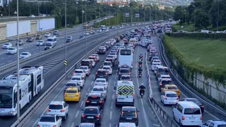 ..Ve araçlarda TTB zorunluluğu yolda: Bu sistemi kullanmayan o taşıtlar trafiğe çıkamayacak