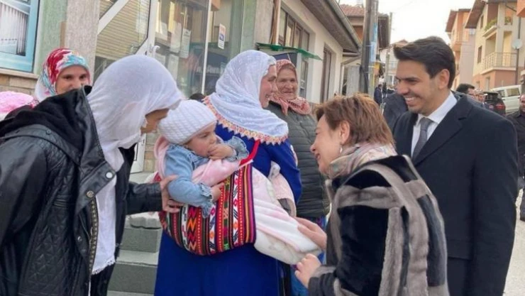 YTB dünyanın dört bir yanında kardeşlik sofraları kurdu