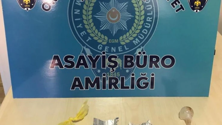 Zehir tacirlerine darbe: 2 tutuklama